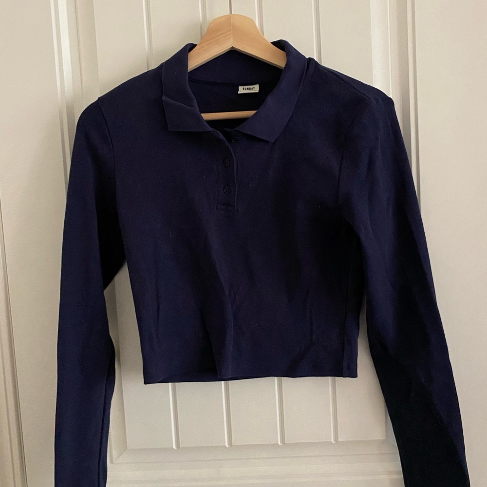 • aritiza Hugo longsleeve